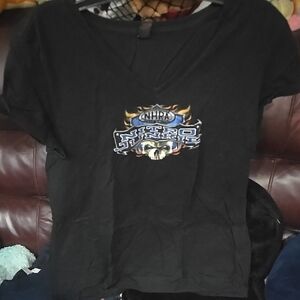 Hot Topic Black T-Shirt